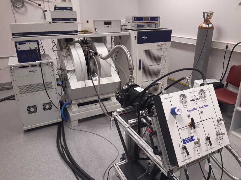EPR spectroscopy Laboratory of Microwave Spectroscopy